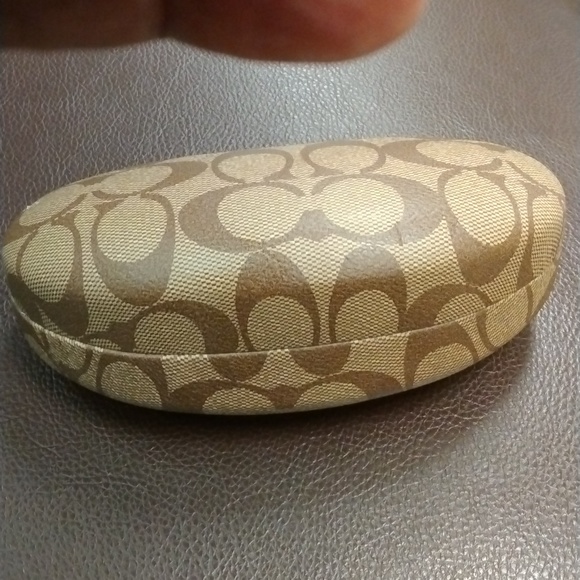 Coach Glasses Case $38 + free sunglasses - Picture 3 of 6